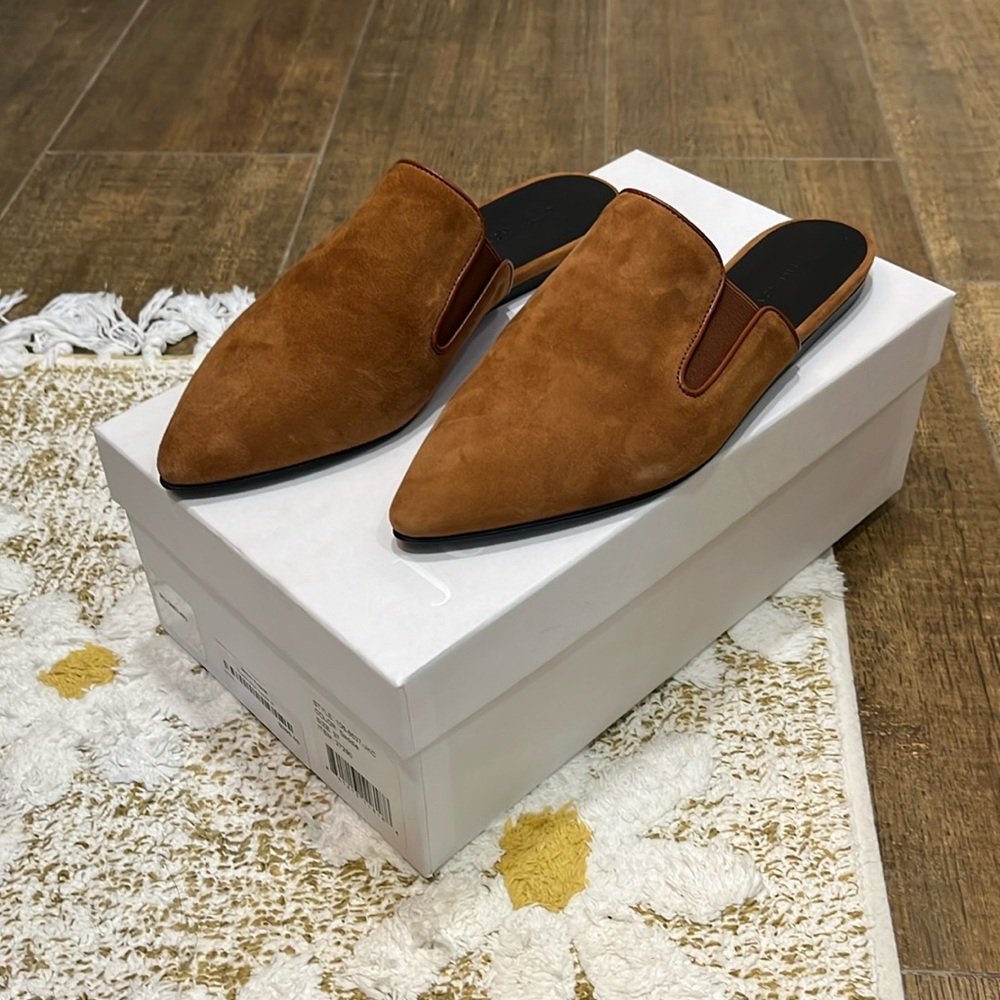 Jenni Kayne NIB never worn size 37. Suede mules in color saddle